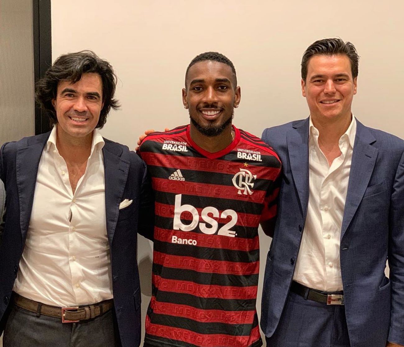 Gerson signing with Flamengo
